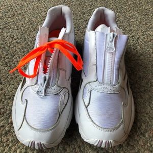 Adidas Falcon Zip Sneaker, 9, good used condition